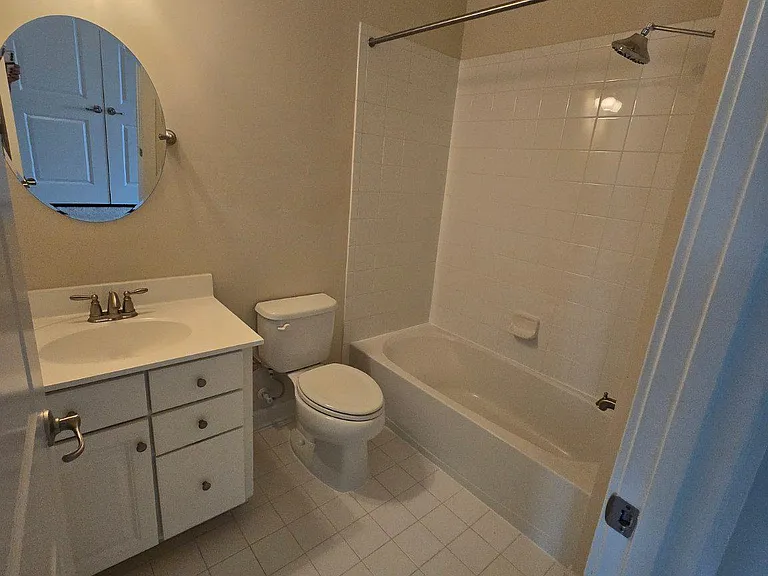 20800 Duxbury Ter — Photo 16