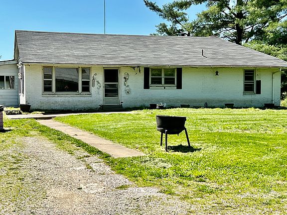 2nd image of 2488 E County Road 350 S