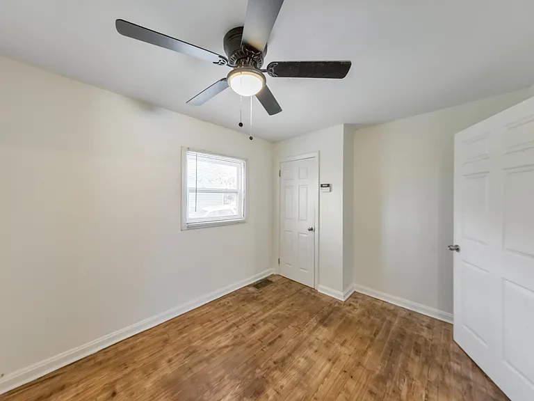1776 Spring Ave — Photo 13
