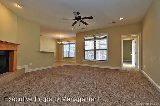 5th image of 4693 Greenwood Cir
