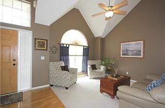 2nd image of 4308 NE 103rd Ct