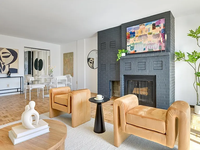 1580 Massachusetts Ave #7C — Photo 4
