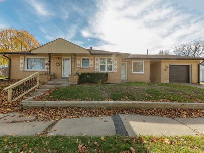 6401 West Harrison Ave, Milwaukee, WI, 53219