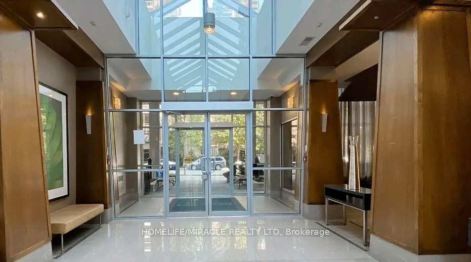 2 bed, $2,700 — Photo 4