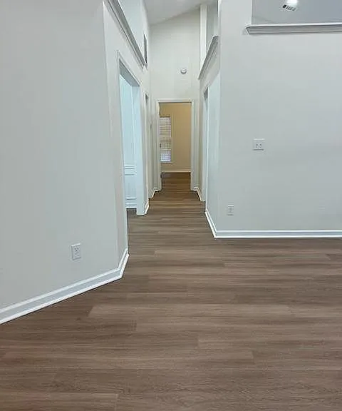 920 Charles Hall Dr — Photo 25