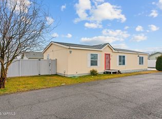 2802 S 5th Ave #33, Union Gap, WA 98903