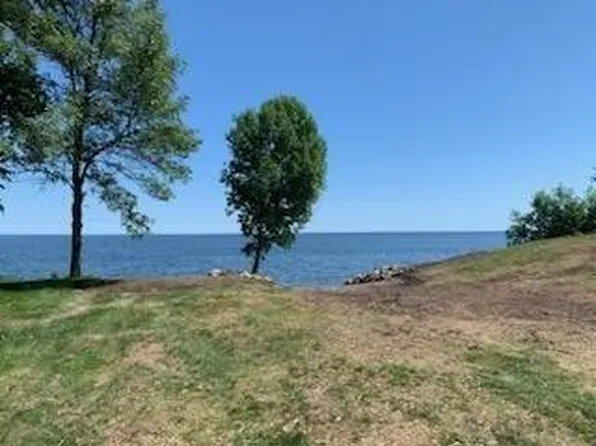 46934 Earle Brown Dr, Garrison, MN 56450