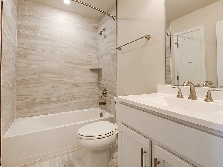 116 Shuoner Ct — Photo 17