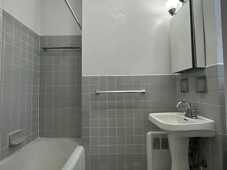 1480 York Ave #4F-1482 — Photo 12