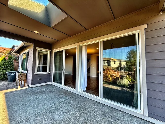 2441 NE Redford St — Photo 20