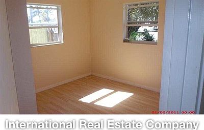 4th image of 2632 NE 14th Ave