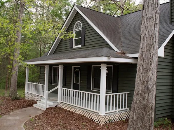 131 Carriage Ct NE, Milledgeville, GA 31061