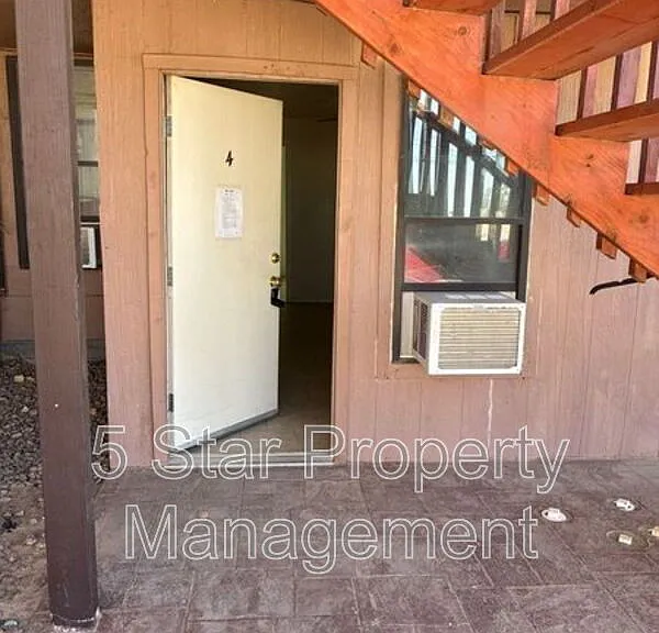 1654 Exeter Dr #4 — Photo 8