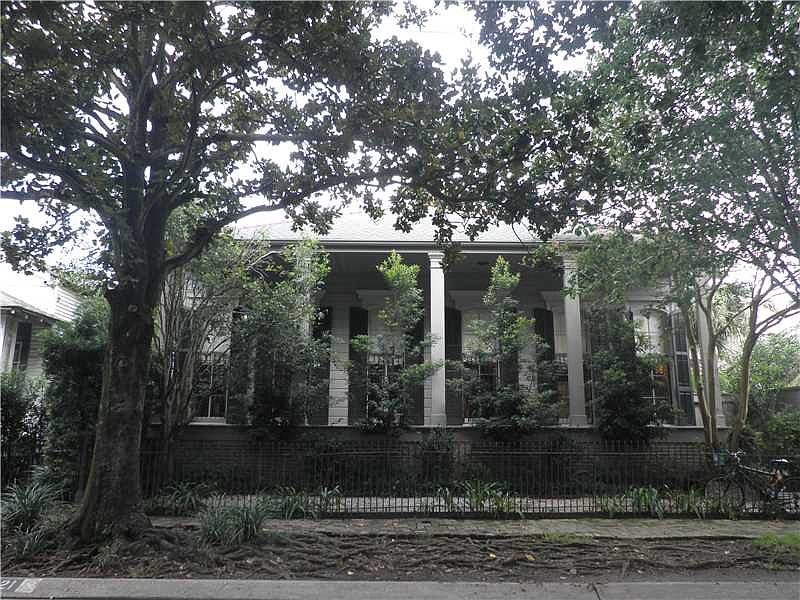 1st image of 1121 Delachaise St