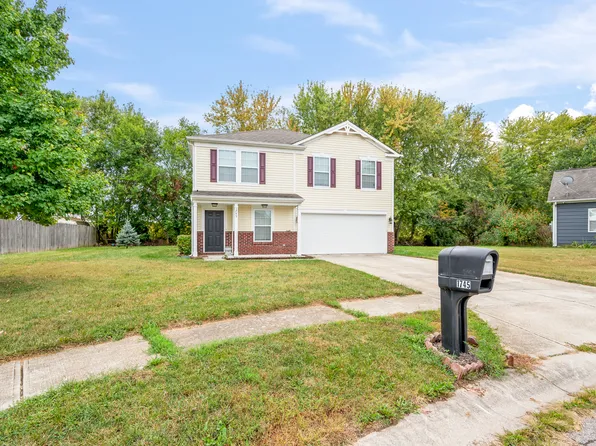 1745 Pinion Ct, Columbus, IN 47201