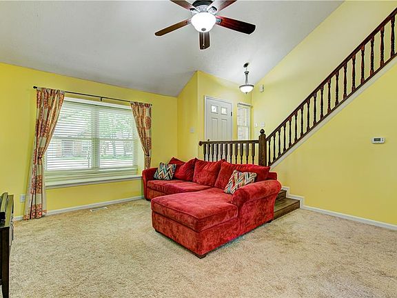 5th image of 7774 Park North Ct