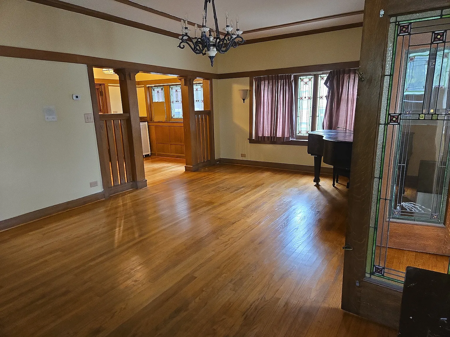 4 bed, 3000 sqft, $3,200 — Photo 4