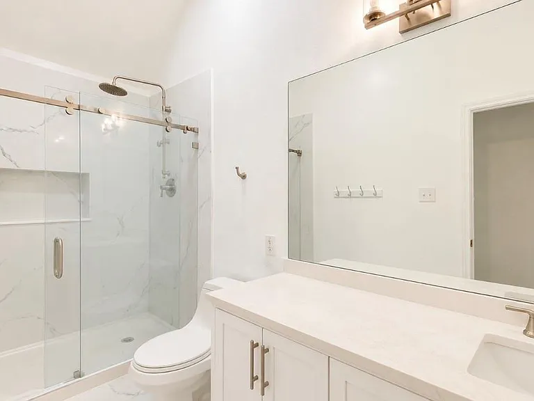 423 Blossomwood Dr — Photo 26