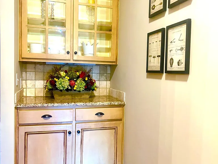 Butlers pantry off dining room
