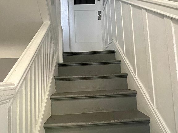 2nd image of 1475 Florida St