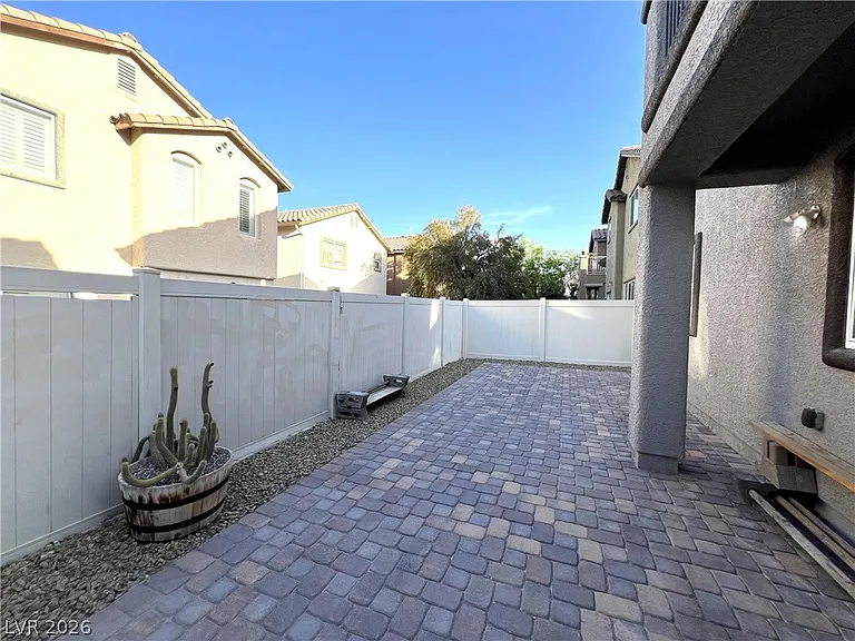 8154 Sandy Slope Ct — Photo 43