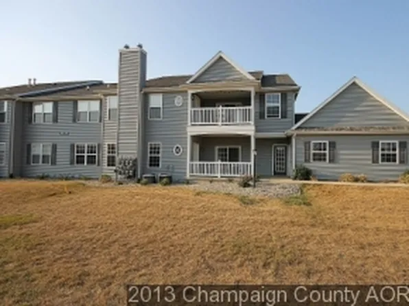 3038 E Stillwater Lndg, Urbana, IL 61802