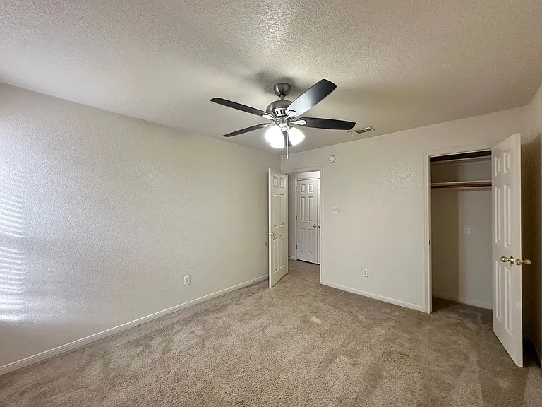 1111 Cinch Dr — Photo 15