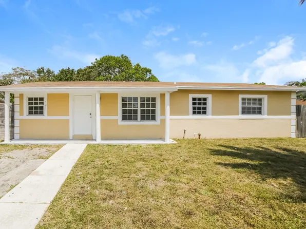 521 SW 11th Dr, Deerfield Beach, FL 33441