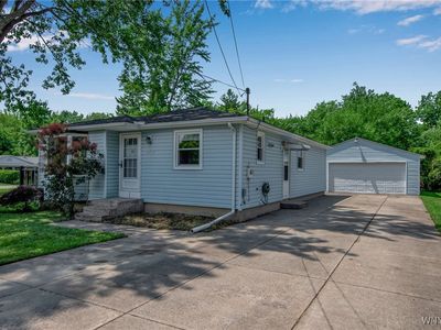 6910 Hamilton Dr, Derby, NY, 14047