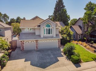 1555 Misty Wood Dr, Roseville, CA 95747