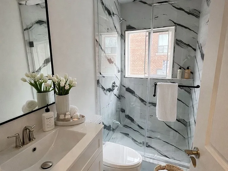 3455 Yonge St #2 — Photo 3