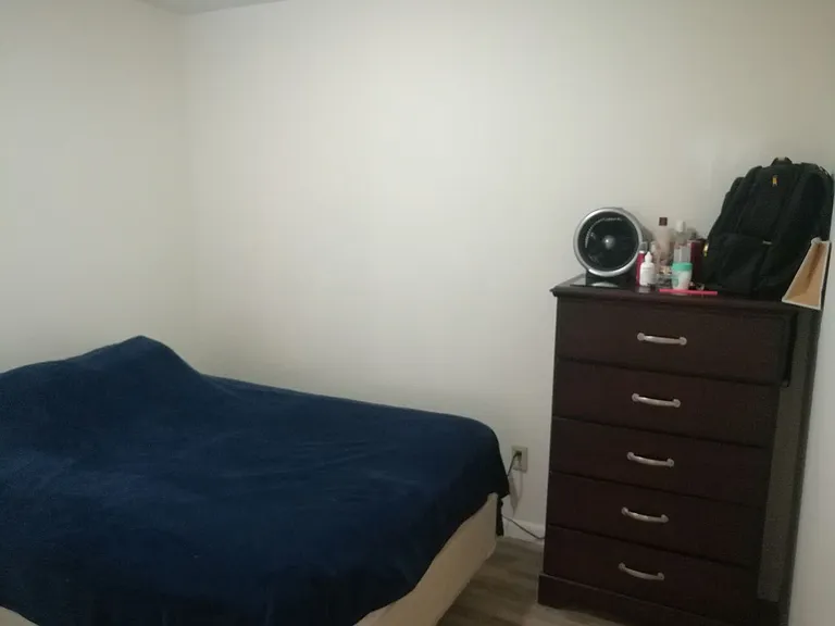 University Park Apartments near Cornell University — Photo 192