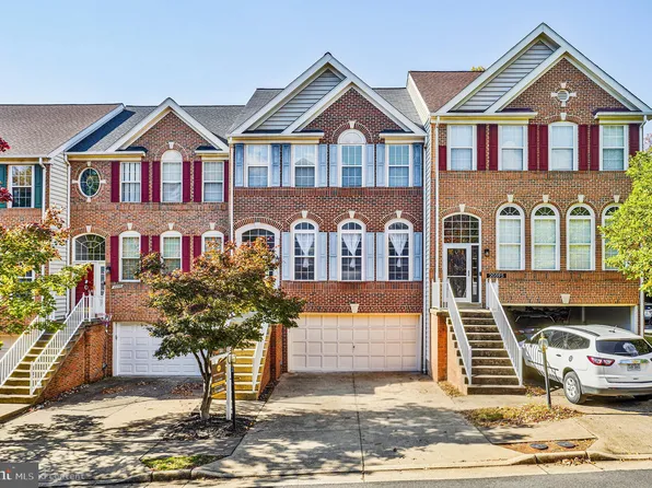 20597 Glenmere Sq, Sterling, VA 20165