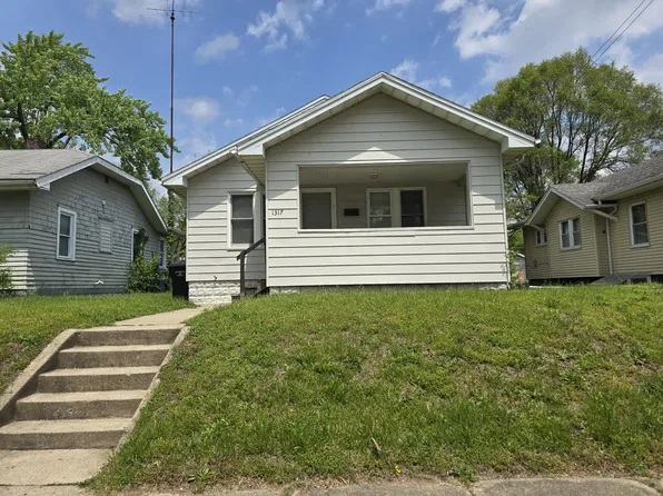 1317 Miner St, South Bend, IN 46617