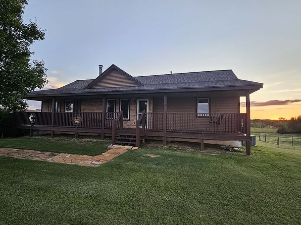 2661 Eden Rd