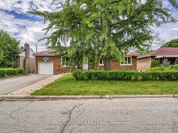 2nd image of 22 Lejune Rd #Basement
