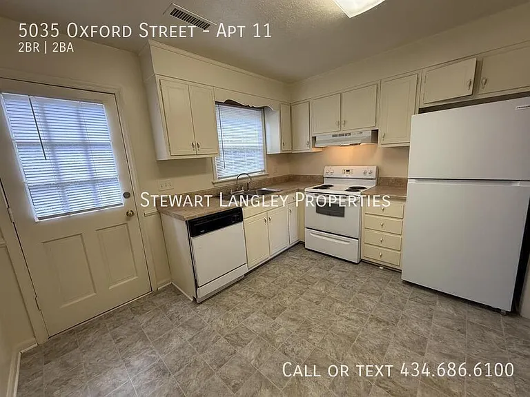 5035 Oxford St #11 — Photo 11