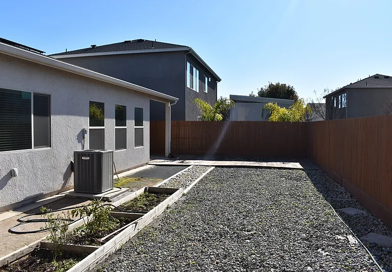 3779 Bonifacio Way — Photo 40