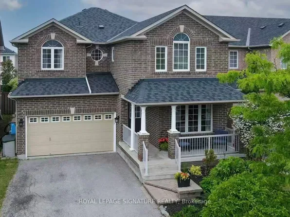 584 Shaftsbury St, Oshawa, ON L1K 2V8