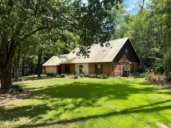 203 Pauline Dr, Raymond, MS 39154