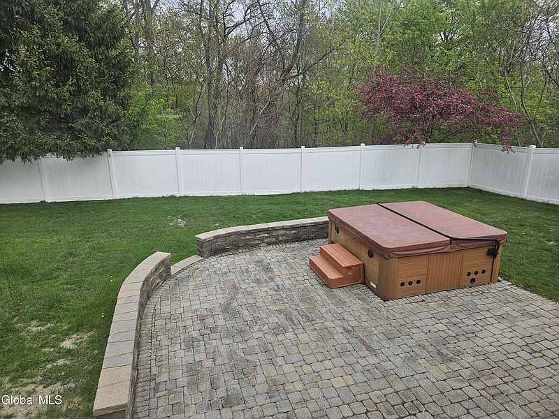 5th image of 66 Beach Road