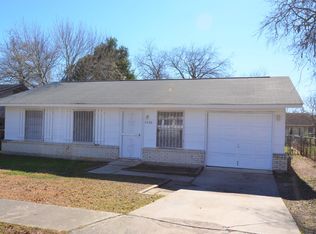 5726 Broken Lance St, San Antonio, TX 78242