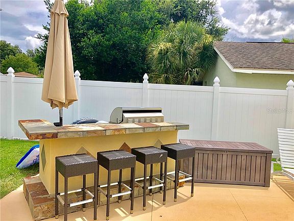 5th image of 8057 Wellsmere Cir #2