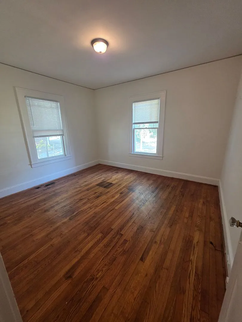 3901 Indiana Avenue — Photo 3