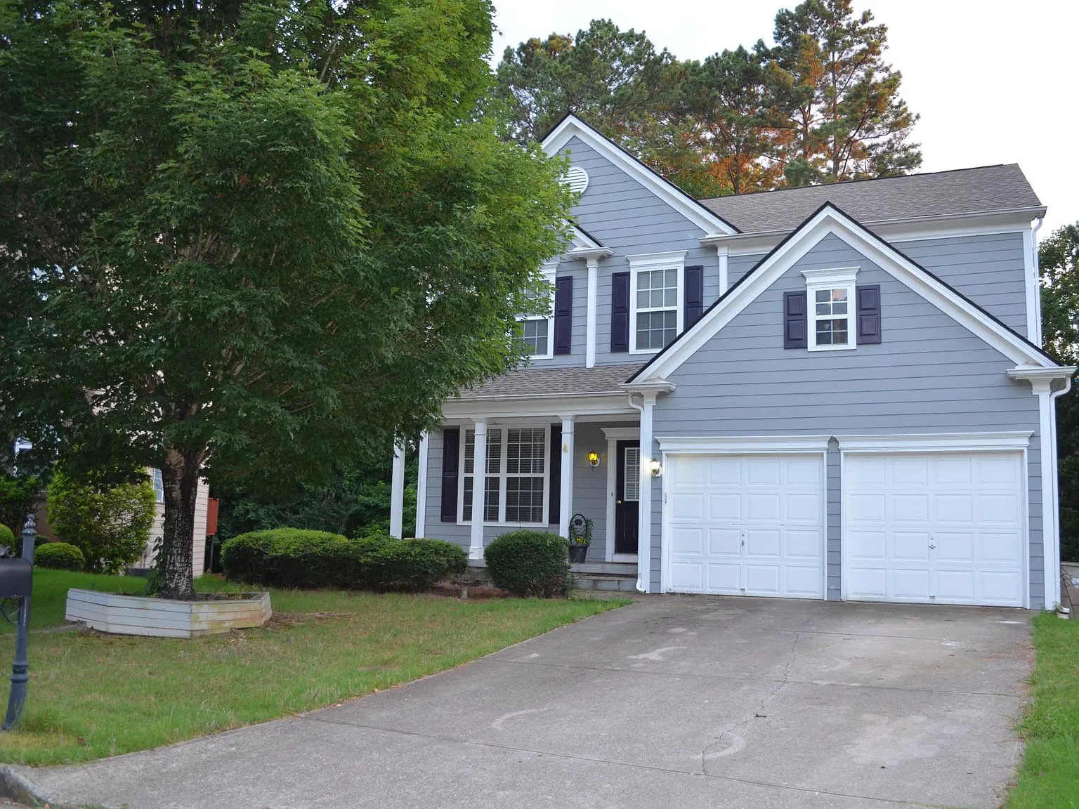 3 bed, 3.5 bath, 2034 sqft, $2,800 — Photo 1