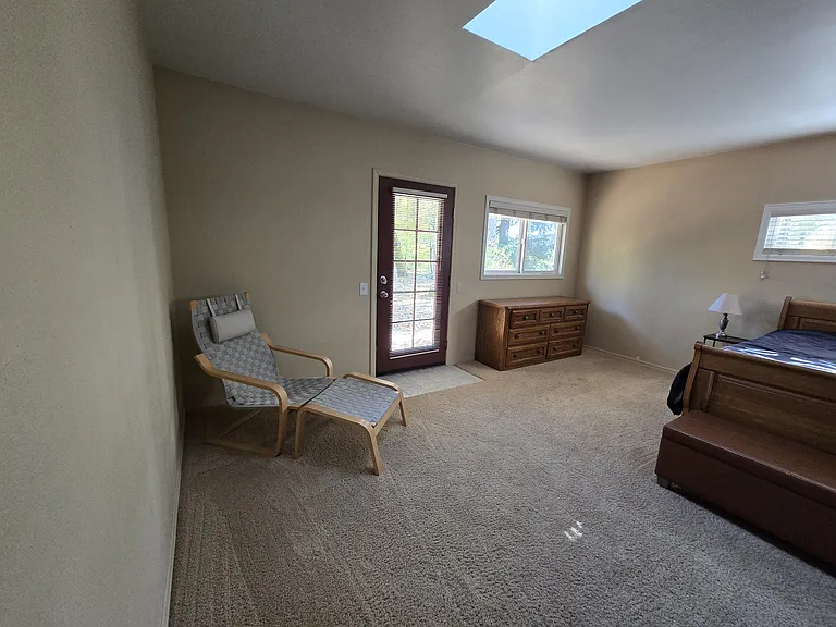 Bush Mountain Ct SW — Photo 9