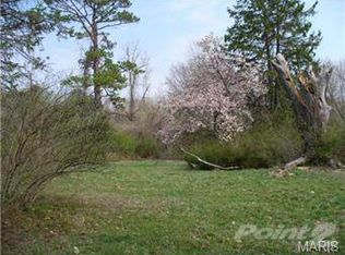 456 Susan Rd, Saint Louis, MO 63129