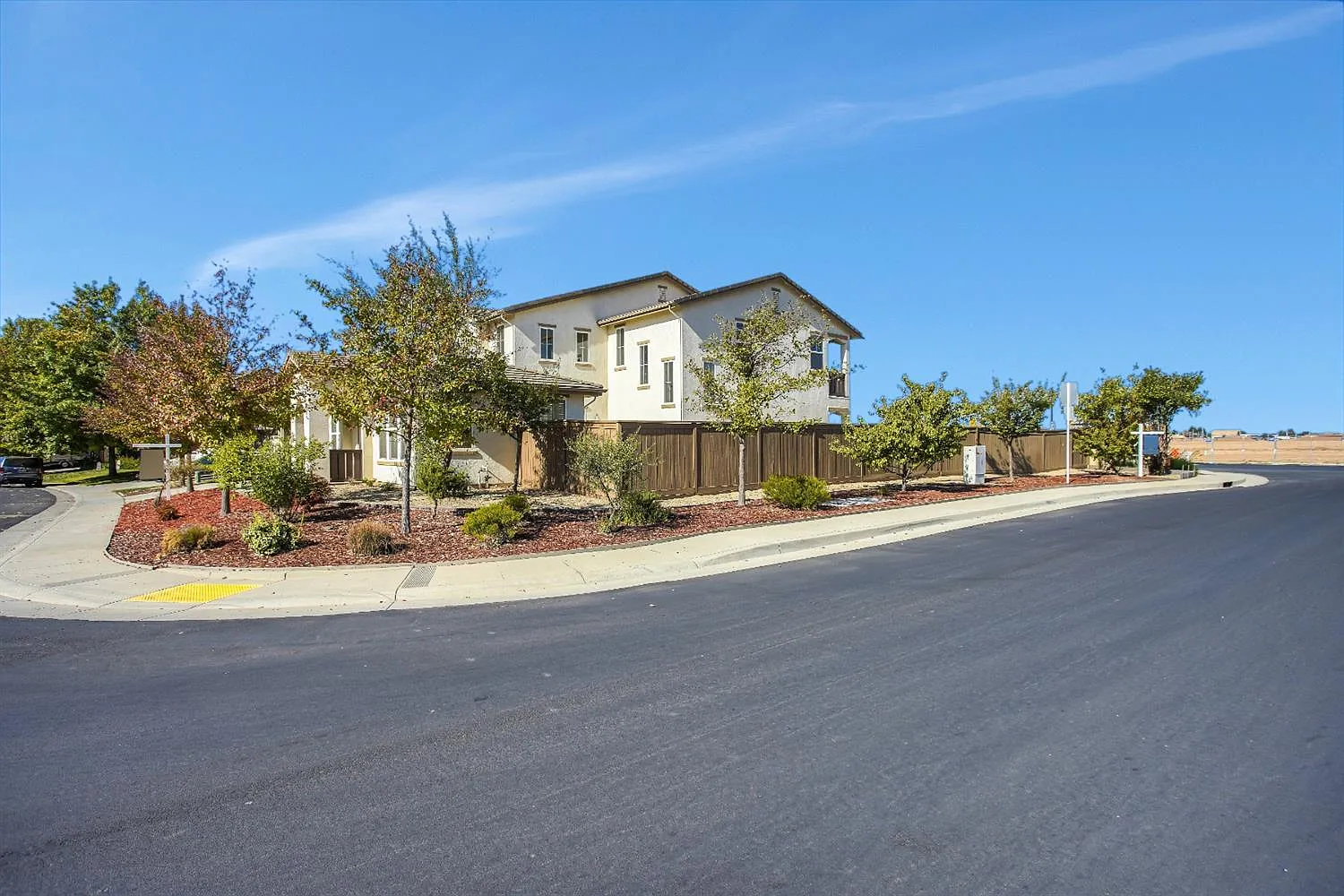 2600 Bickleigh Loop photo 1