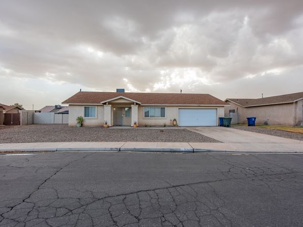 2866 S 30th Dr