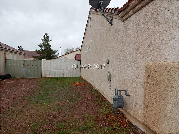 3rd image of 337 W Azure Ave
